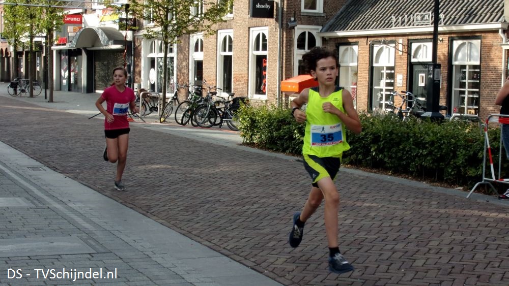 27 aug Loop naar de Pomp1