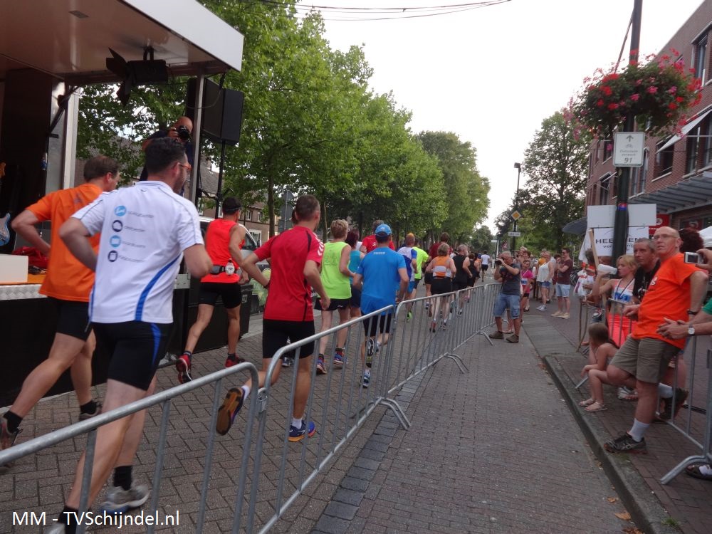 27 aug Loop naar de Pomp6