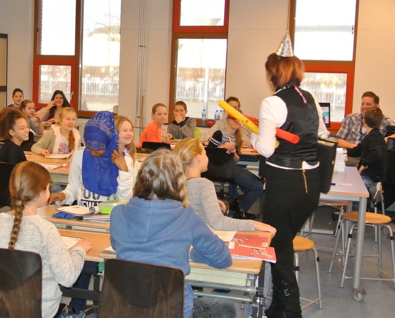 SNENS kick off uitsnede
