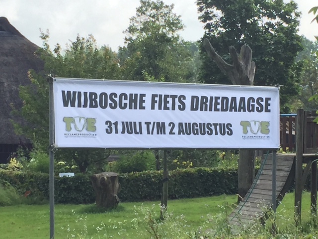 Foto spandoek Fietsvierdaagse Wijbosch