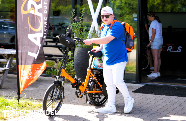 Mitchel is vertrokken (video)