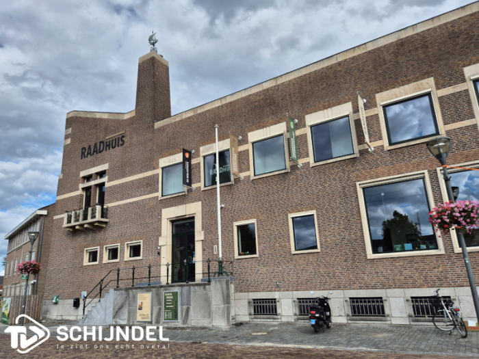Verhalen van hier: bomen takken bladeren