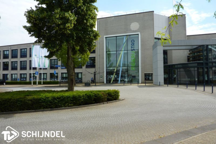 Controle garageboxen en bedrijven in Meierijstad