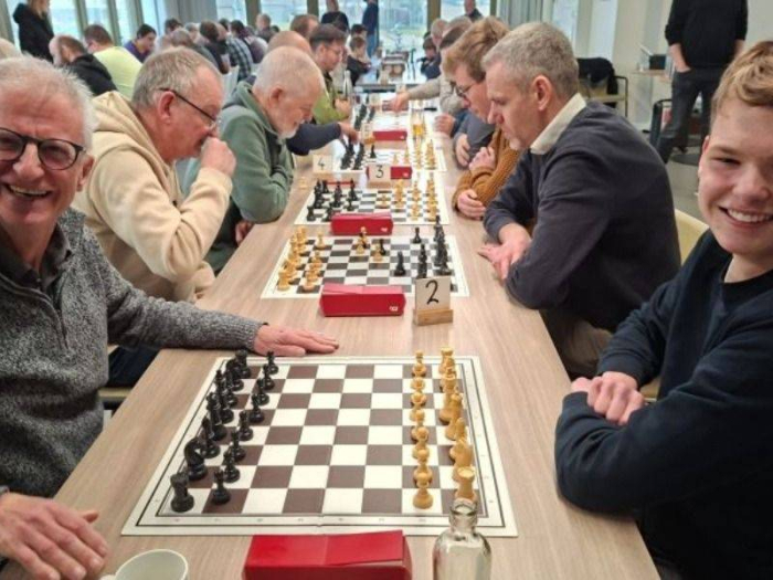 Schaaktoernooi trekt deelnemers uit heel Nederland