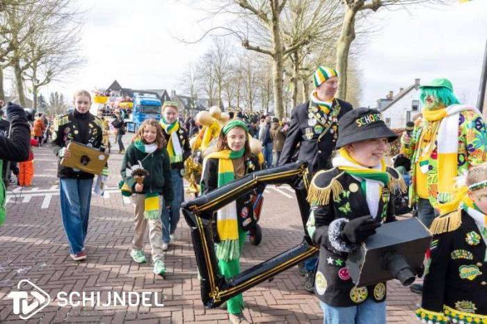 Jeugdoptocht Schorsbos: Weppus ging vol vur Goud! (video & fotoboek)