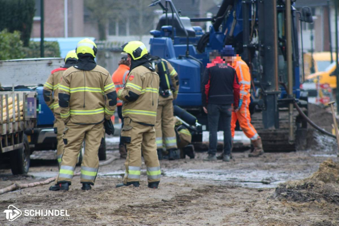 Fors gaslek tijdens werkzaamheden aan de Karel Doormanstraat