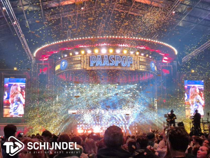 Nachtburgemeester Zwolle bezoekt Paaspop Sligro (video & foto's)