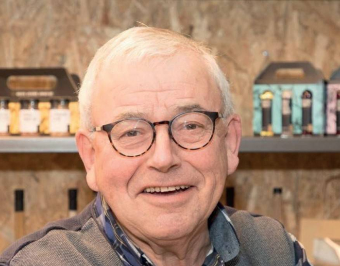 In Memoriam: Cor Voets