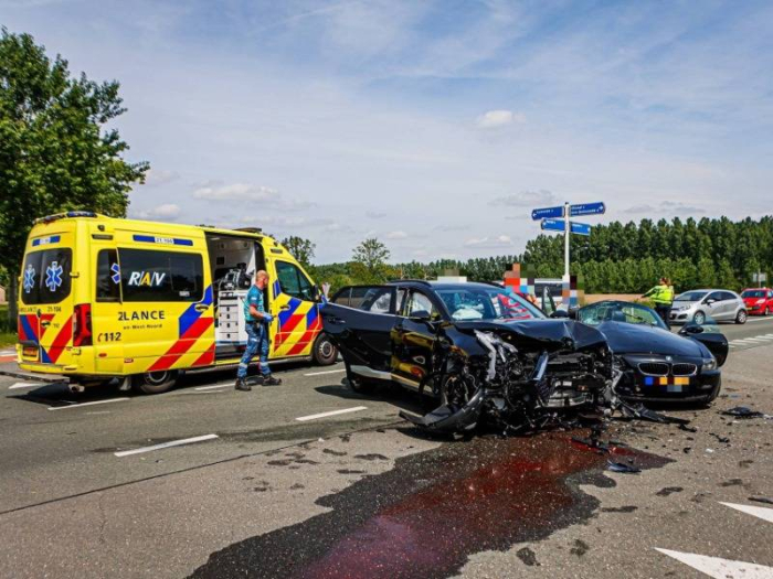 Boxtelseweg tijdeijk afgesloten na ongeval op kruising Eekhoorn