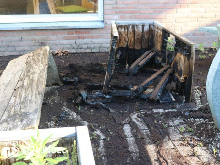 Buitenbranden bedrijventerrein Rooiseheide, mogelijk brandstichting