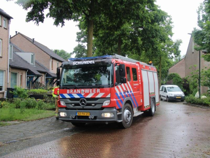 Brandweer onderzoekt vreemde lucht Oliemolen