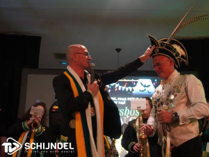 Tijd voor het 11-11 bal in Schorsbos!