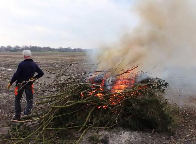 Verbrandensnoeiafvalmeierijstad