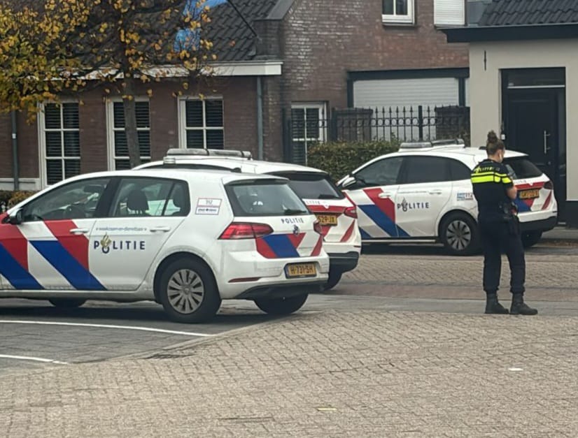 Grote politie inzet aan de Hoofdstraat