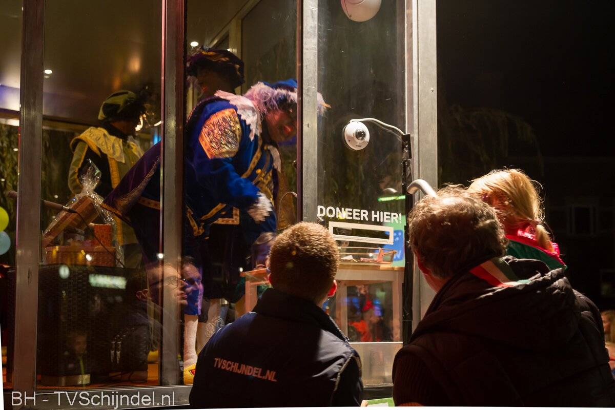 sinterklaasglazenpietenhuis