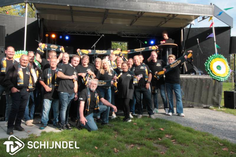 bluumkezomeravondmetjou1